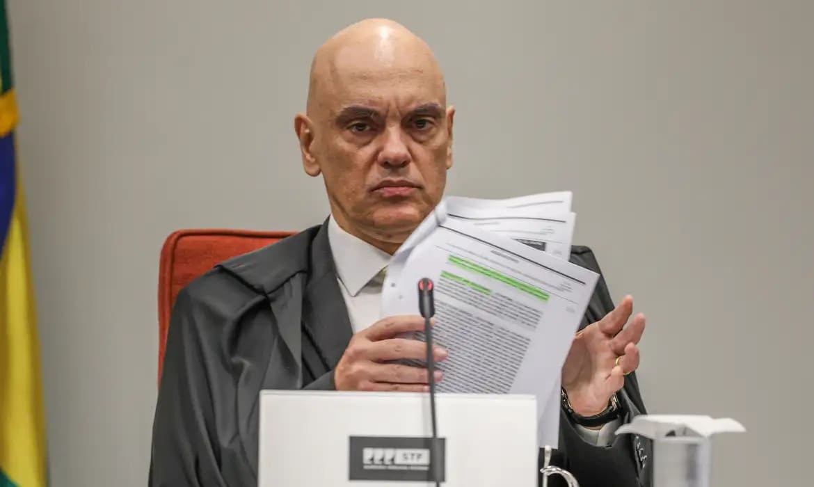 Abin Paralela monitorou por engano homônimo de Moraes, diz PF
