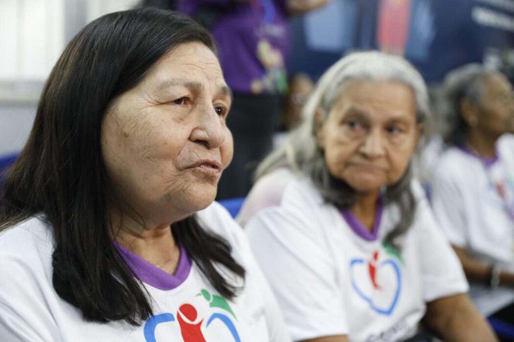 Idosos destacam a importância da nova estrutura do Caimi Paulo Lima reformado pelo Governo do Amazonas