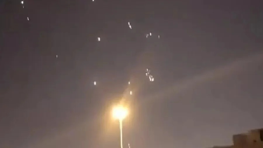 Irã lança mísseis contra base militar dos Estados Unidos no Catar