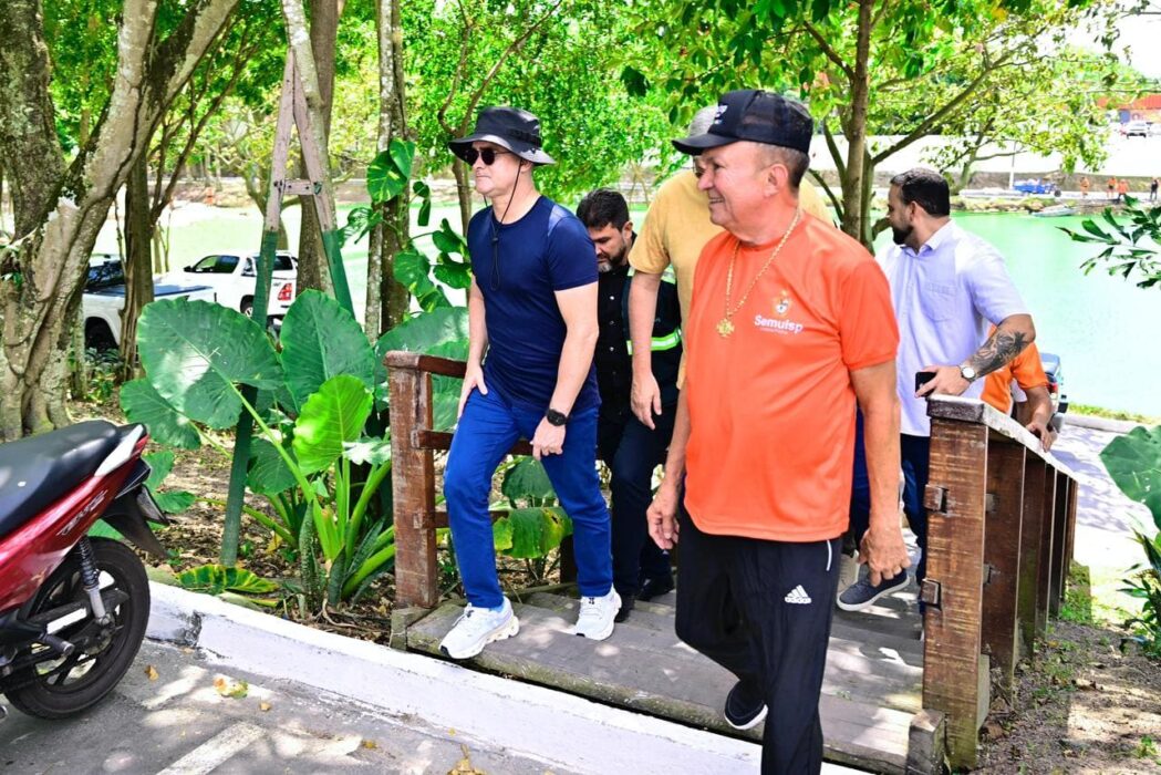 Prefeito David Almeida acompanha revitalização da lagoa do Japiim e destaca soluções sustentáveis para o espaço