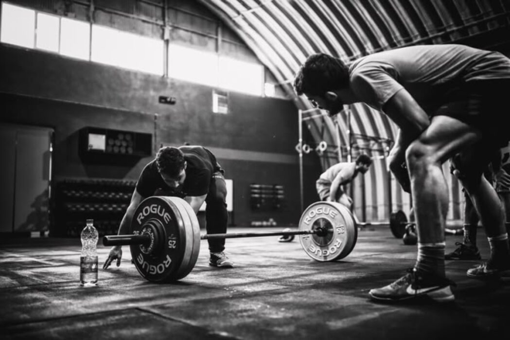 Kipping Handstand Push-ups colocam a saúde cervical em risco