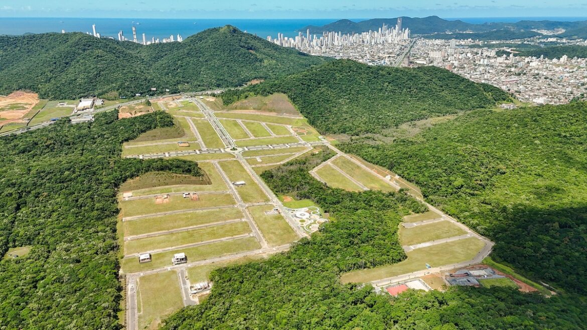 Colinas de Camboriú atinge valorização média de 60% ao ano