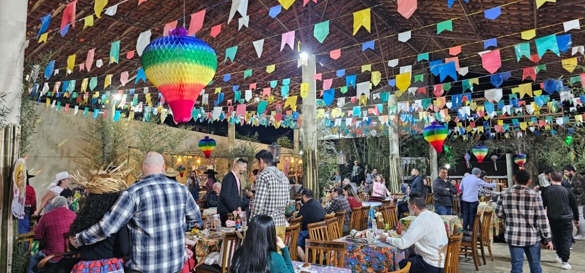 Resorts oferecem programações juninas temáticas