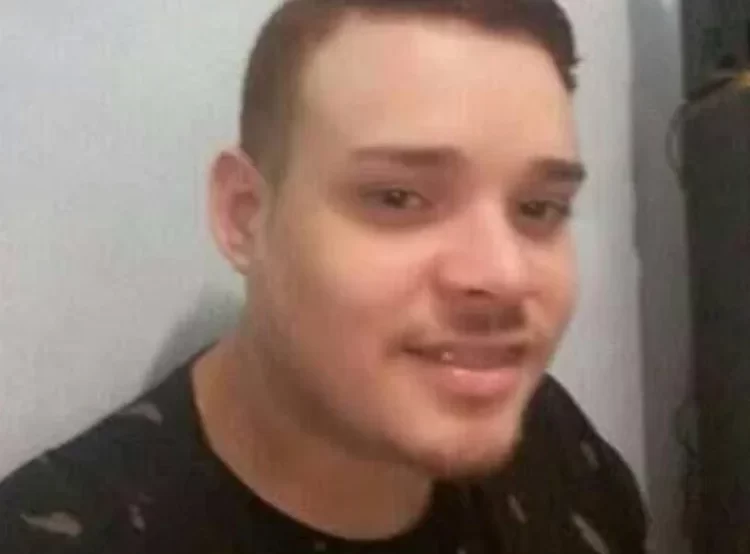 Homem é morto pelo tribunal do crime após ataque à ex em Manaus