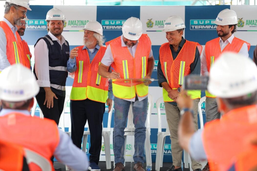 Governador Wilson Lima firma parceria para construção de primeira usina a gás natural do Norte do Brasil para operações portuárias