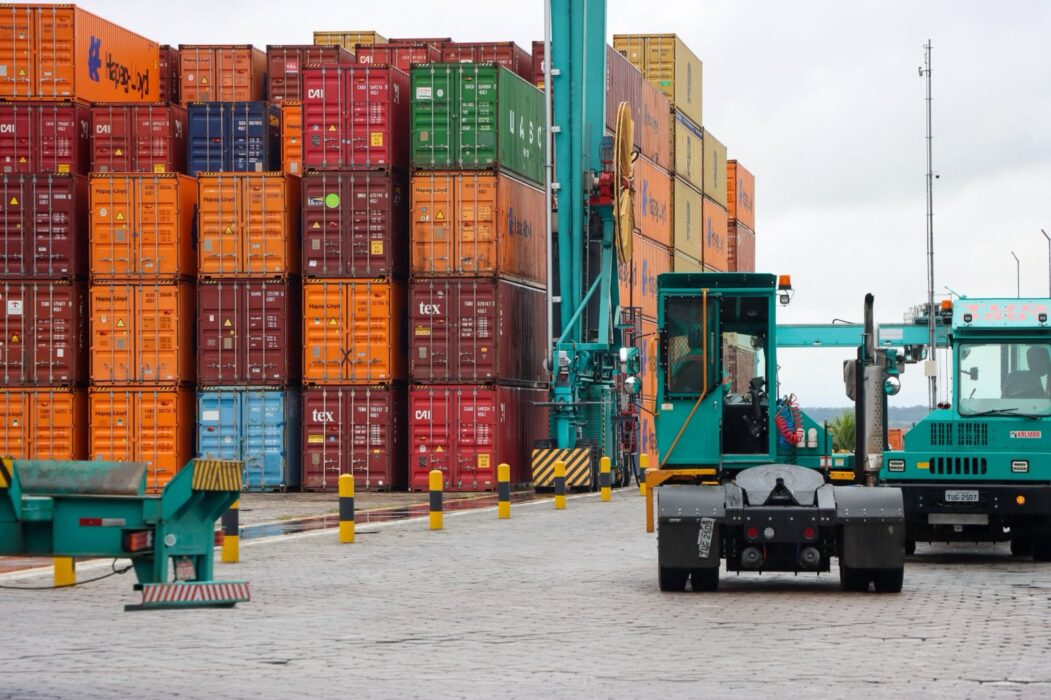 Exportações de ouro para a Alemanha e motocicletas para a Argentina impulsionam balança comercial do Amazonas em junho