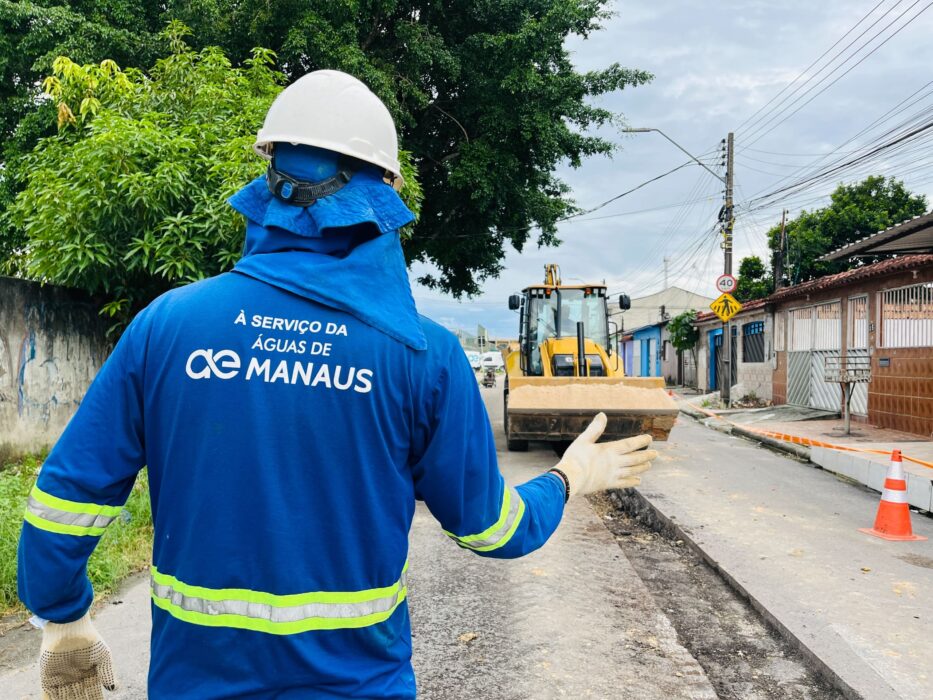Obras de esgotamento sanitário avançam em 12 áreas de Manaus; confira o cronograma semanal