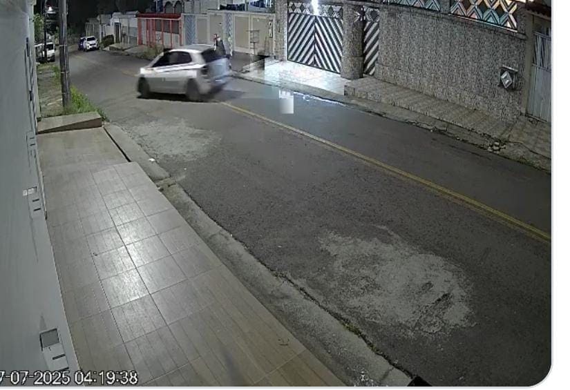 Pistoleiros invadem casa e executam idoso no bairro Flores, Manaus