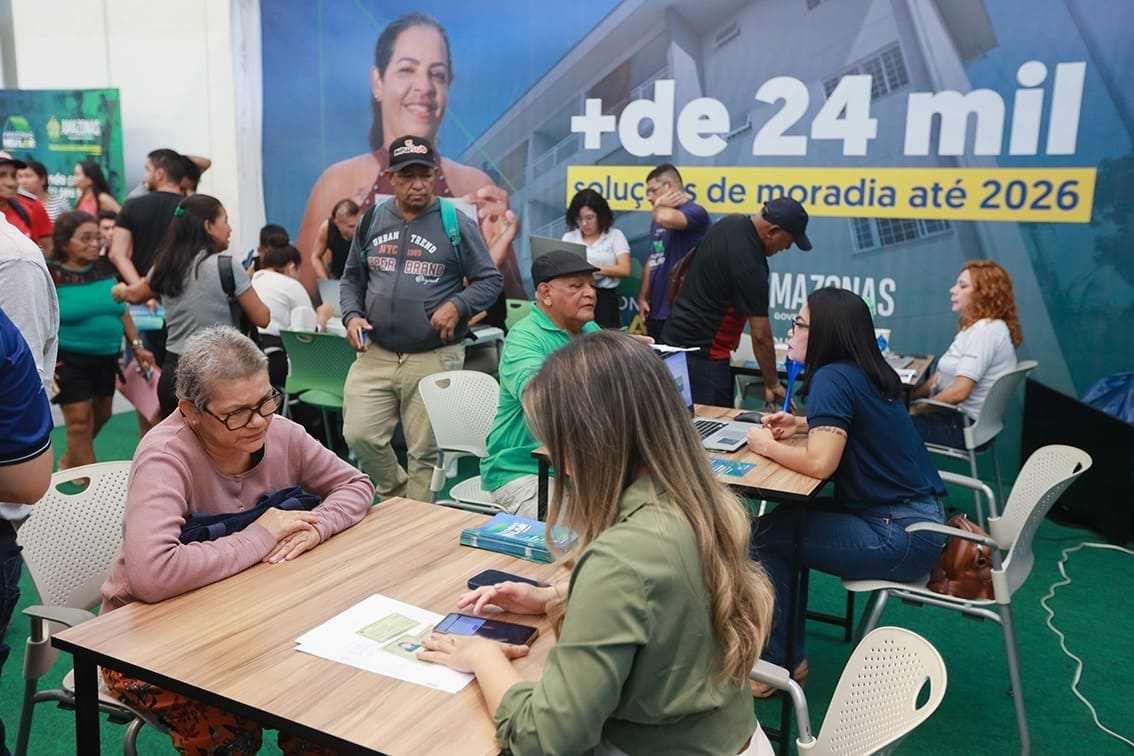 Projeto Sementes do Futuro, do MPAM, realiza atividade com estudantes no Bosque da Ciência do Inpa