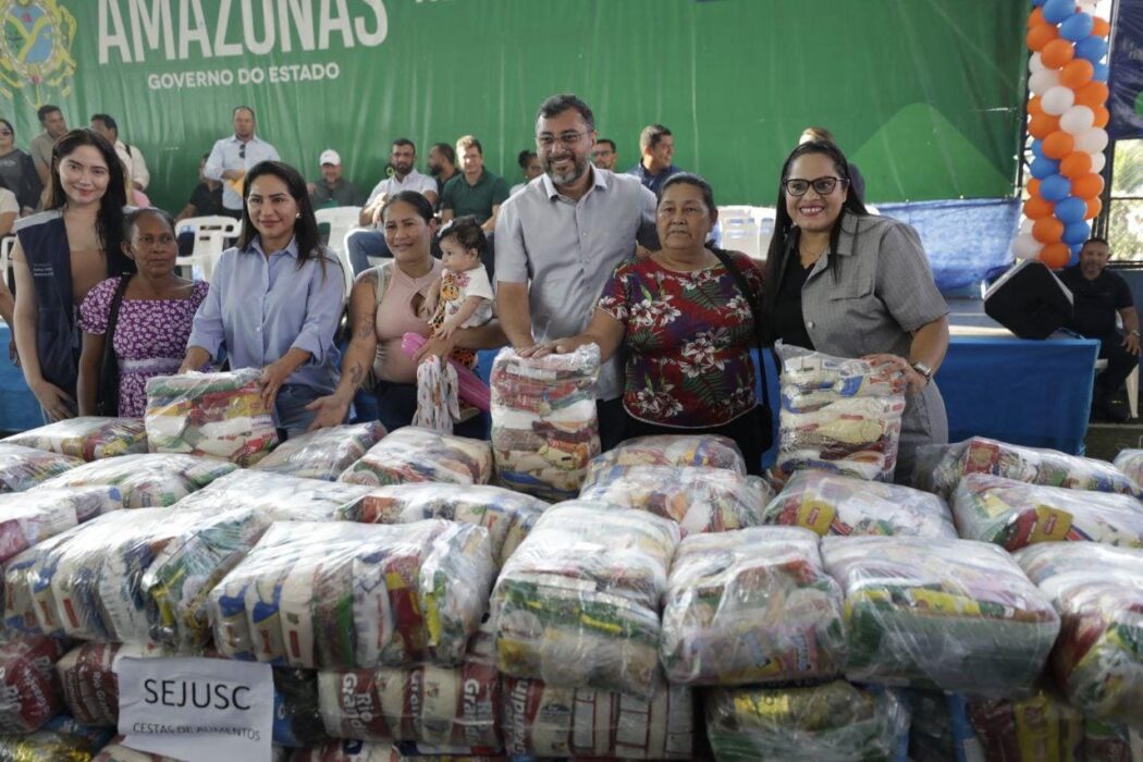 Operação Cheia 2025: Governador Wilson Lima entrega 60 toneladas de alimentos para famílias afetadas em Jutaí e Fonte Boa