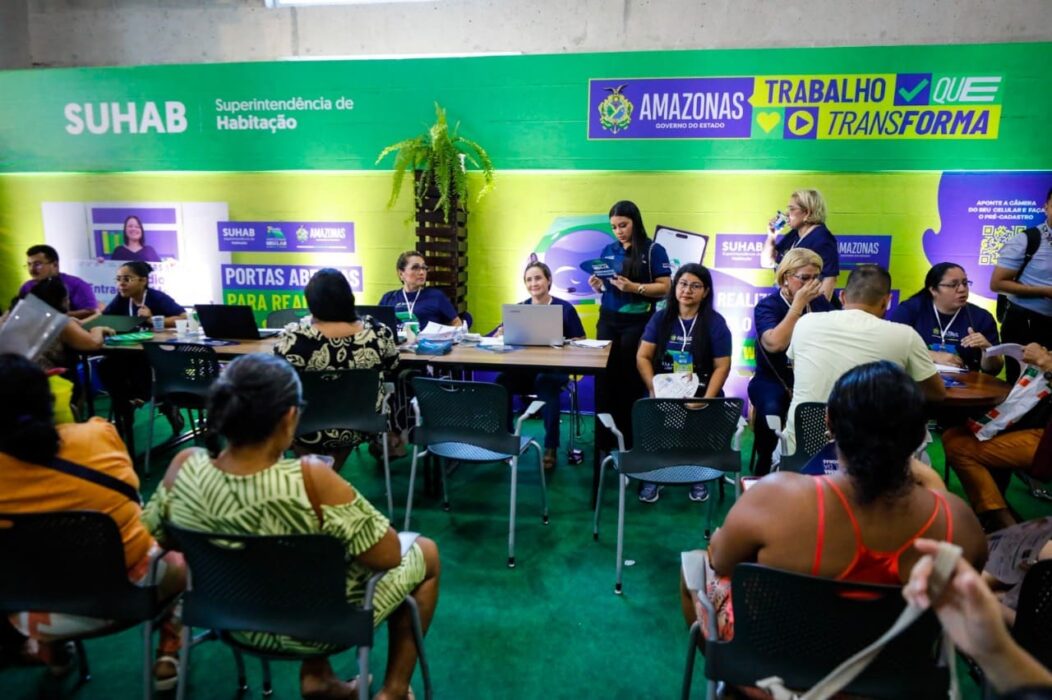 Beneficiários do 2° Feirão Amazonas Meu Lar comemoram a conquista da casa própria