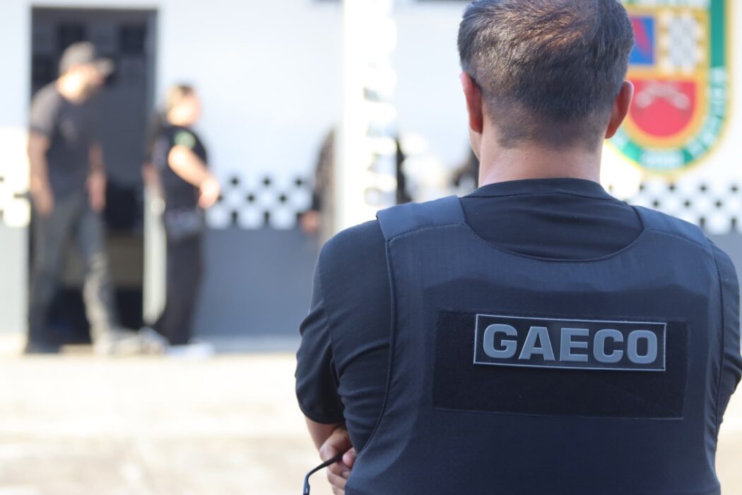 Perito da Polícia Civil preso durante a operação "Militia" é colocado em liberdade após colaborar com diligências