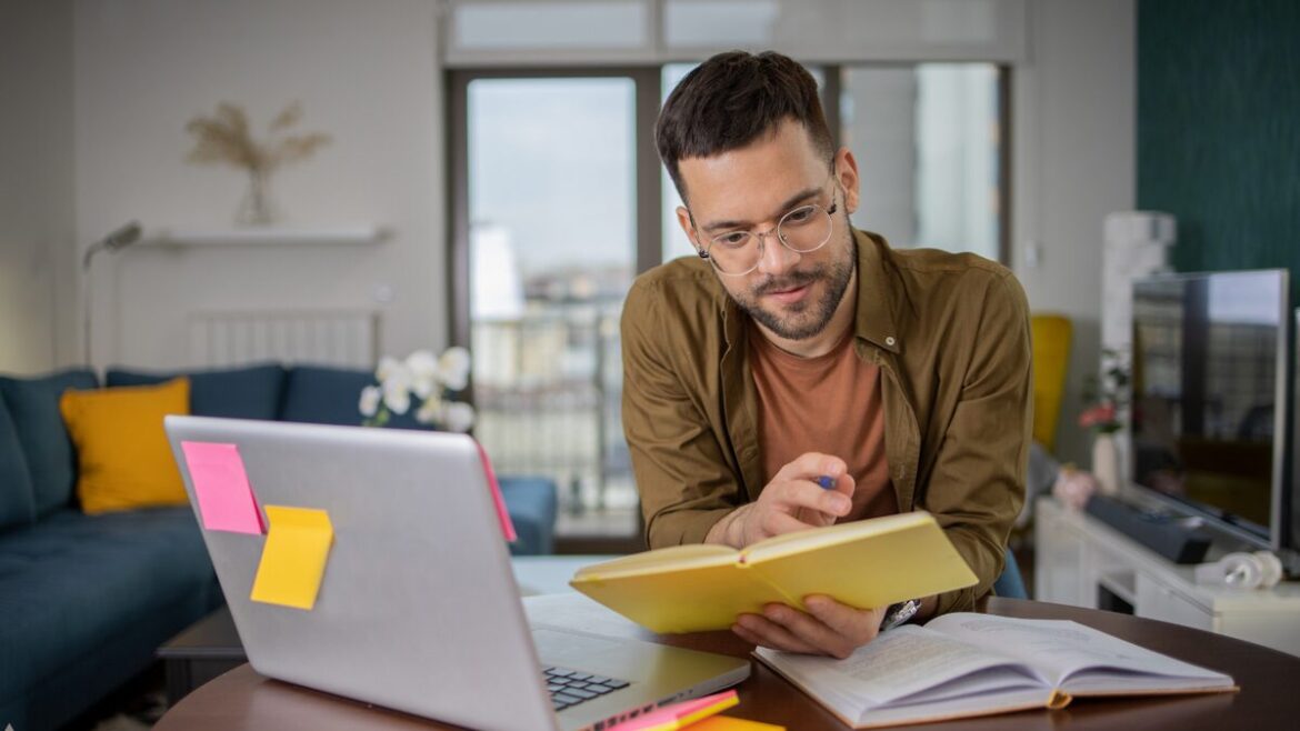 Novo marco regulatório moderniza ensino técnico a distância