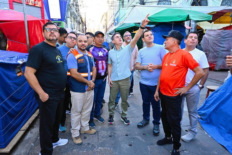 Prefeito David Almeida inicia ‘Mutirão no Bairro’ no Centro com foco em melhorias para o comércio, turismo e a valorização do espaço urbano