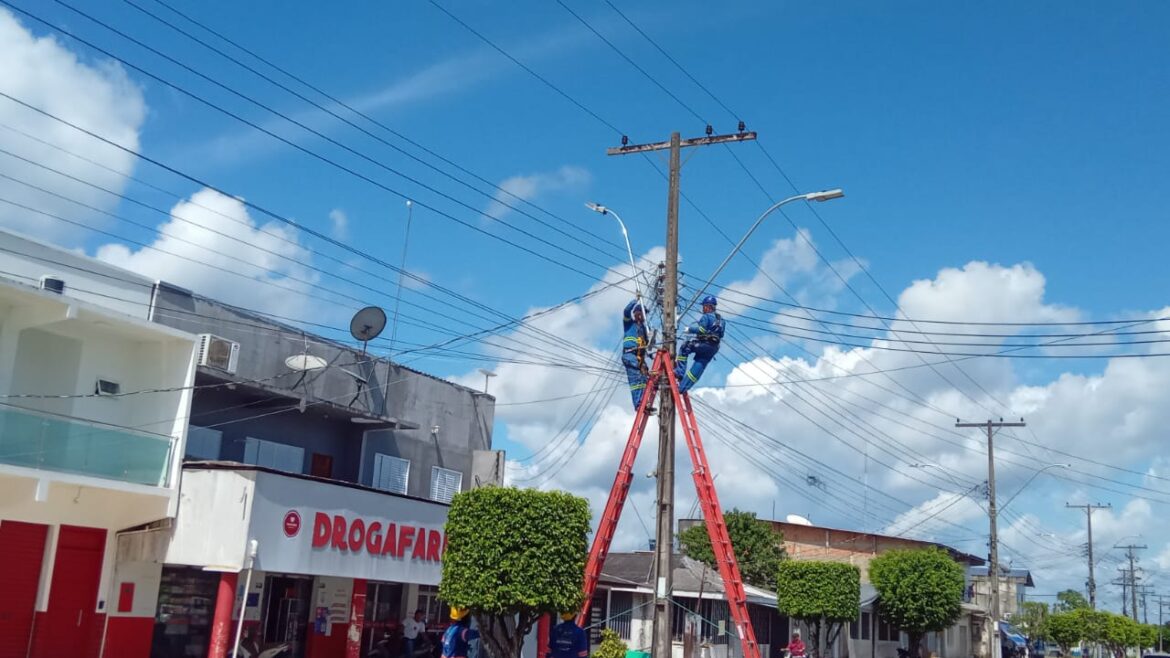 Governo do Estado conclui a modernização da iluminação pública de Maraã