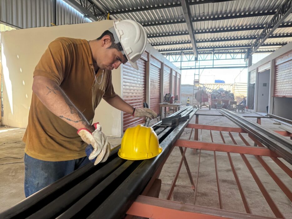 Prefeitura avança na modernização da feira da Manaus Moderna com nova praça de alimentação