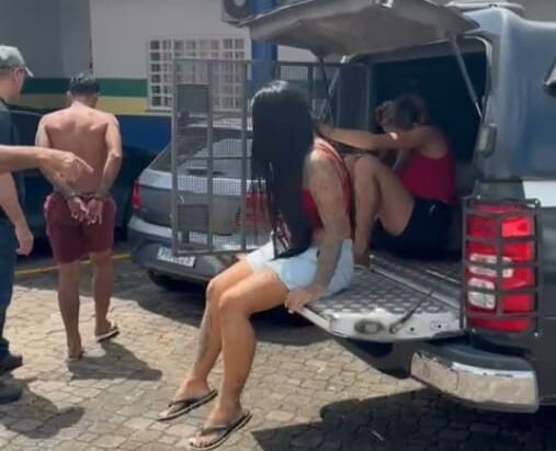 Polícia prende quatro pessoas com cocaína, oxi e dinheiro em espécie no bairro São Raimundo