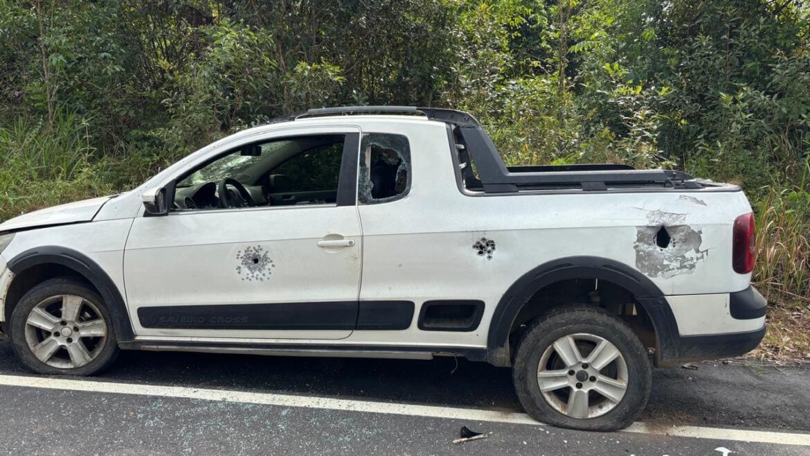 Homem é preso em flagrante por tentativa de homicídio, dano e crimes com arma de fogo em Borba