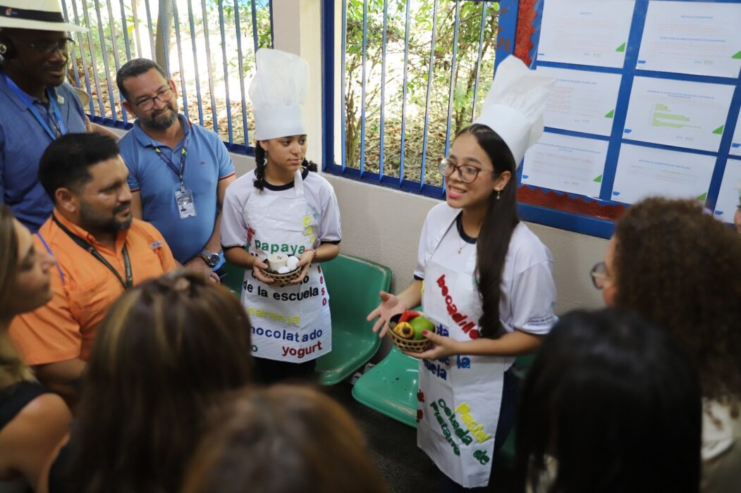EETI Bilíngue Professor Djalma da Cunha Batista recebe delegação de membros da Rede de Alimentação Escolar Sustentável