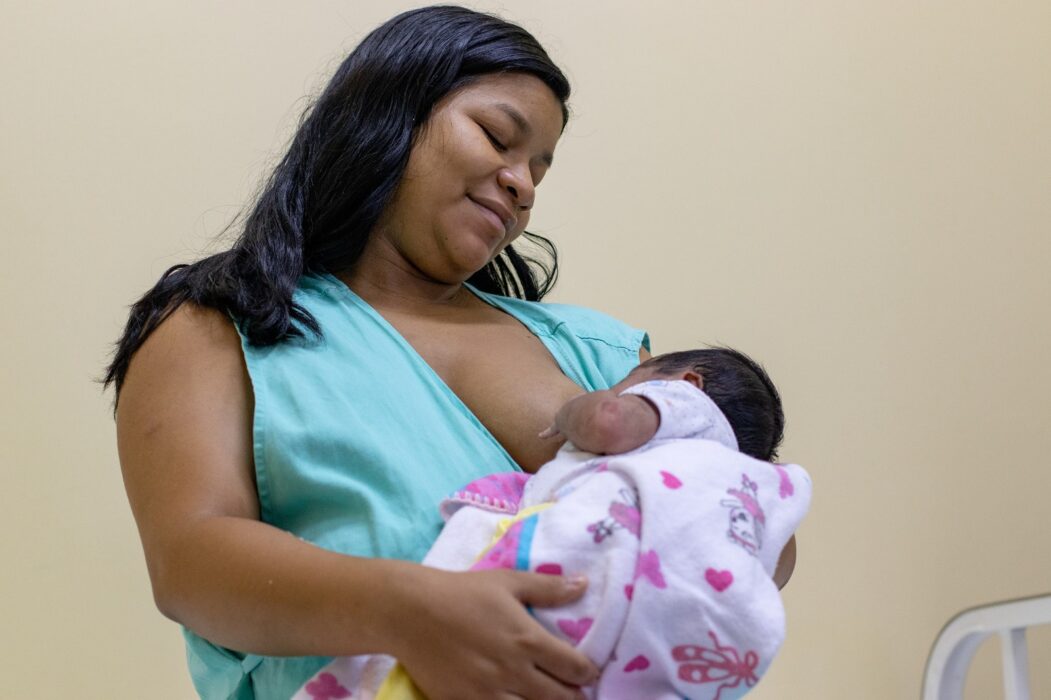 Prefeitura de Manaus orienta mães sobre amamentação no retorno ao trabalho