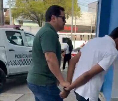 Homem é preso por roubo a clínica veterinária no bairro Tancredo Neves