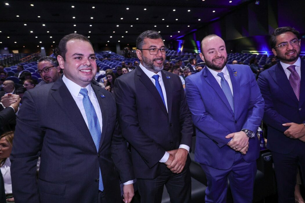Roberto Cidade celebra a homologação da federação União Progressista, a maior aliança política do país