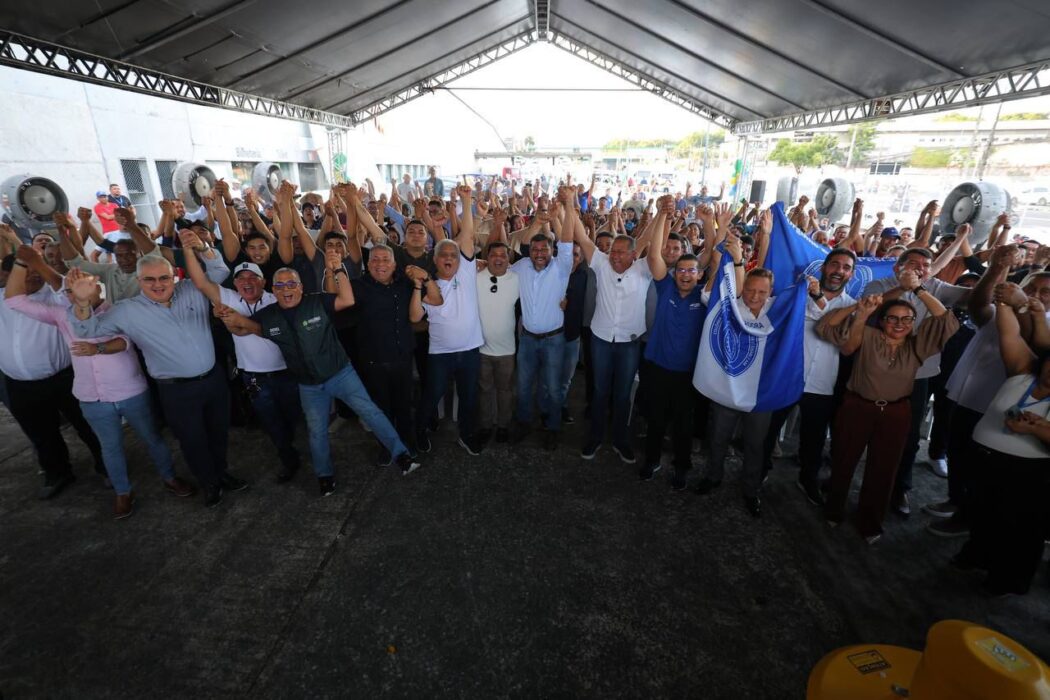 Governador Wilson Lima entrega equipamentos que vão beneficiar 55 mil pescadores e anuncia crédito para a categoria