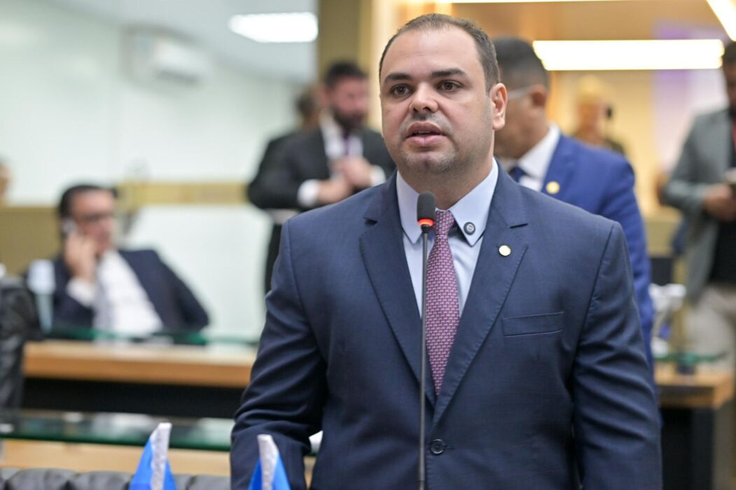 Roberto Cidade destaca lei de sua autoria que amplia proteção contra arboviroses em meio ao período chuvoso no Amazonas