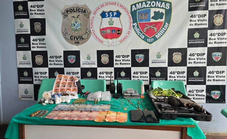 Mãe e filho são presos por envolvimento com tráfico de drogas e organização criminosa, em Boa Vista do Ramos