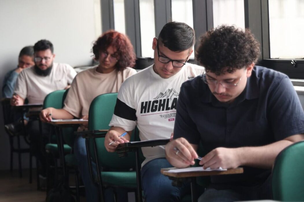 Vestibular e SIS da UEA: candidatos realizam provas de habilidades específicas