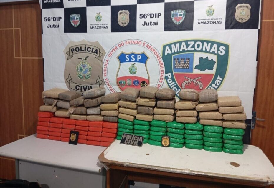 Homem é preso e adolescente apreendido com 107 tabletes de drogas, em Jutaí