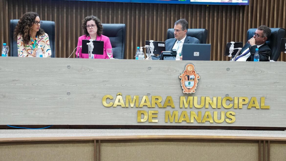 Câmara Municipal de Manaus realiza Audiência Pública para discutir Reforma da Previdência