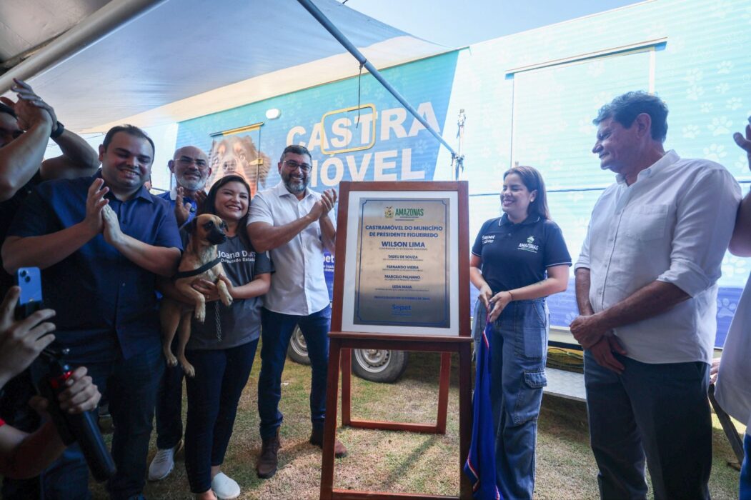 Em Presidente Figueiredo, governador Wilson Lima inaugura primeiro Castramóvel do interior e beneficia o setor social