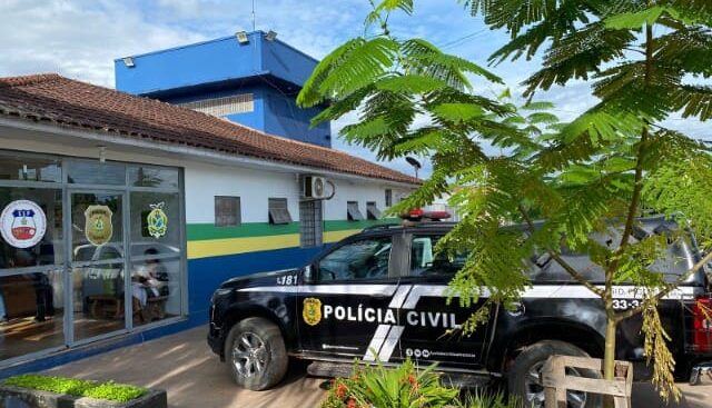 Polícia prende homem que matou idoso com golpes de faca, em Presidente Figueiredo