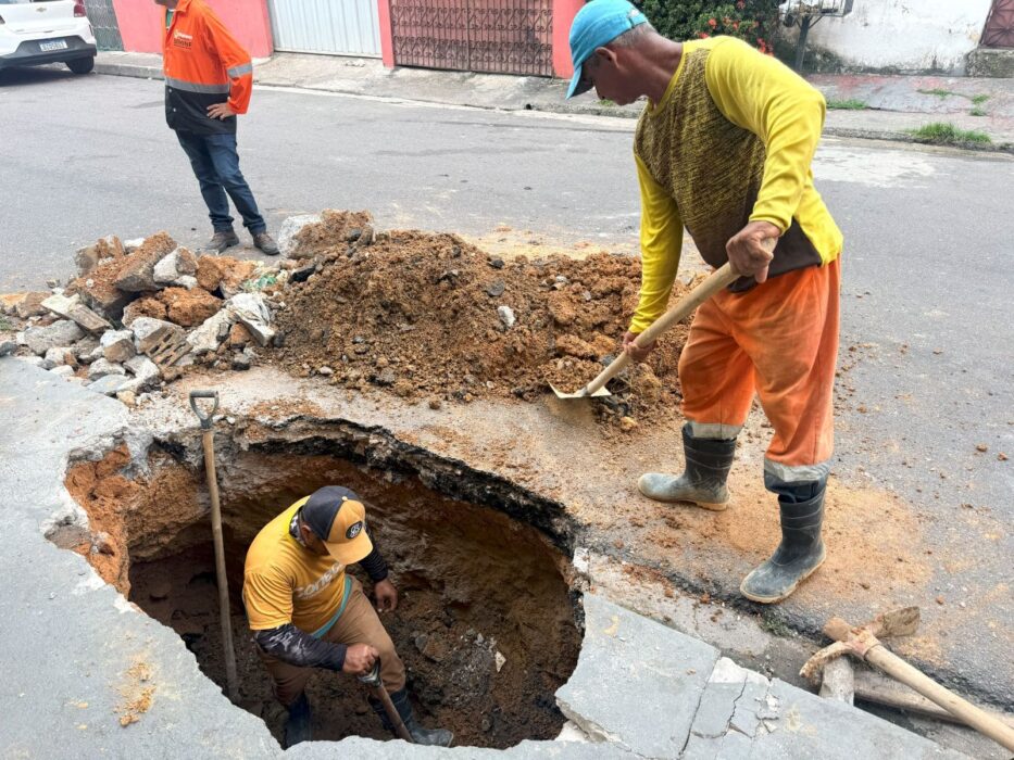 Prefeitura de Manaus recupera rede de drenagem profunda no bairro Alvorada