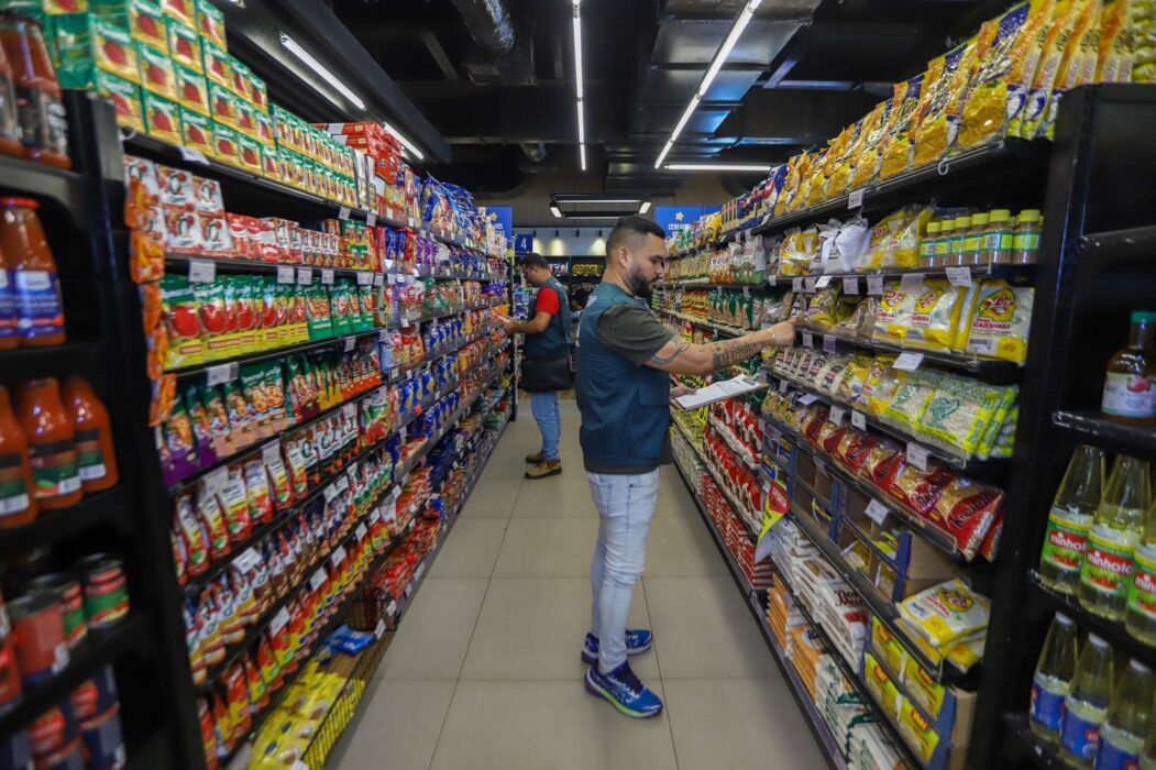 Pesquisa divulgada pelo Procon Manaus indica redução no valor médio da cesta básica na capital