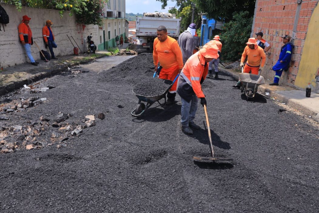 Prefeitura reforça infraestrutura viária no bairro Zumbi dos Palmares 2