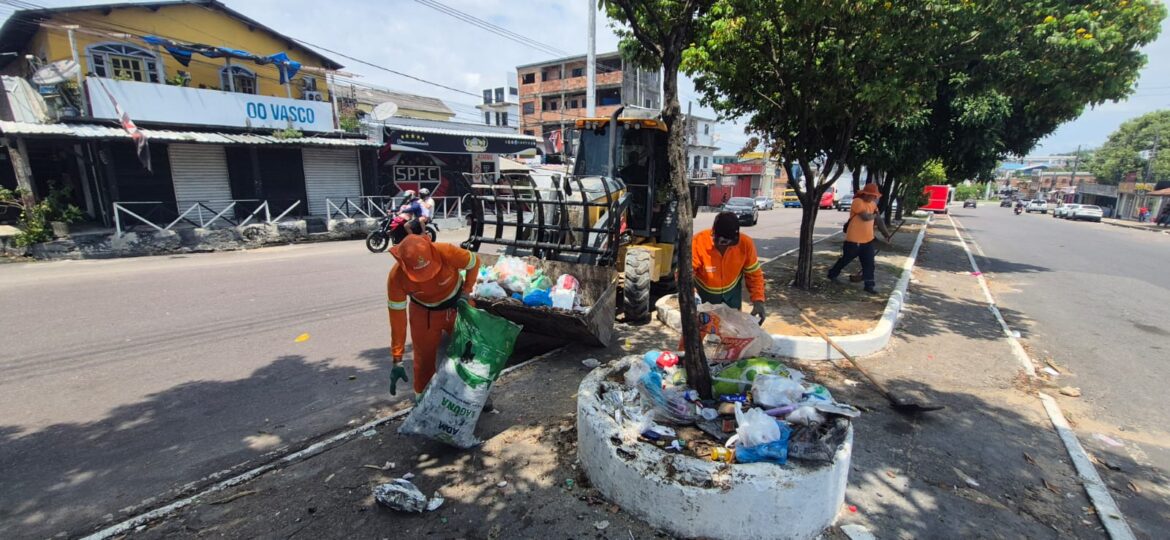 Prefeitura intensifica combate às lixeiras irregulares e retira 3,7 mil toneladas de resíduos em setembro