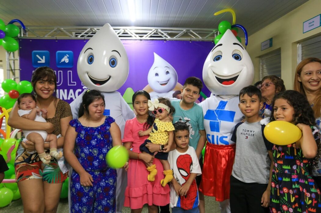 Unidades de saúde da Prefeitura imunizam crianças e adolescentes neste sábado, (11)