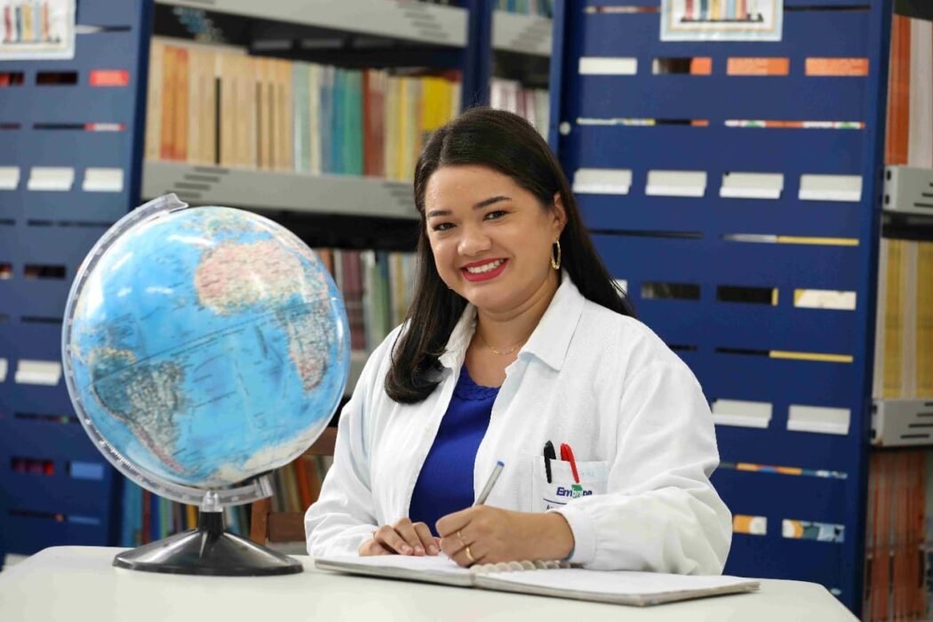 UEA  e Secretaria de Educação abrem inscrições para Mestrado Acadêmico em Letras e Artes