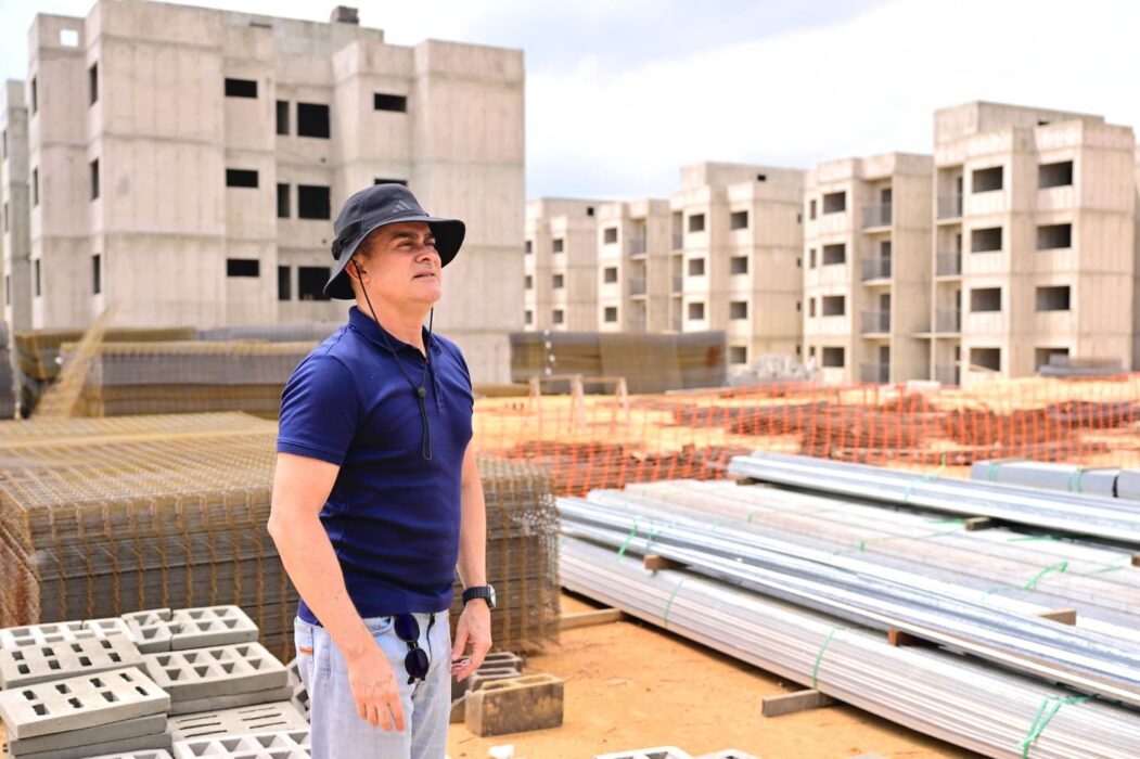 Prefeito David Almeida anuncia entrega do habitacional Mário Haddad para fevereiro e prevê novas moradias até julho de 2026