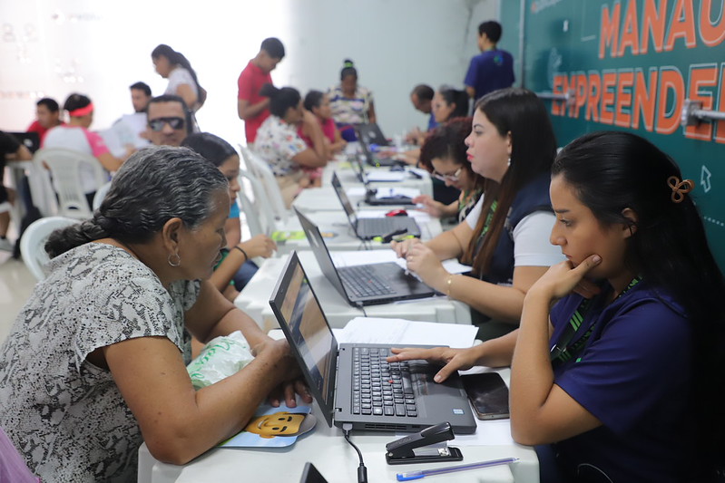 Prefeitura de Manaus realiza mais de 10 mil atendimentos na 5ª edição do 'Manaus Cidadã'