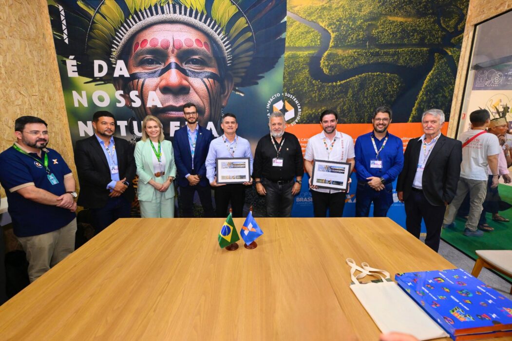 Manaus é reconhecida com o 'Selo de Gestão Sustentável' da Caixa durante a COP30