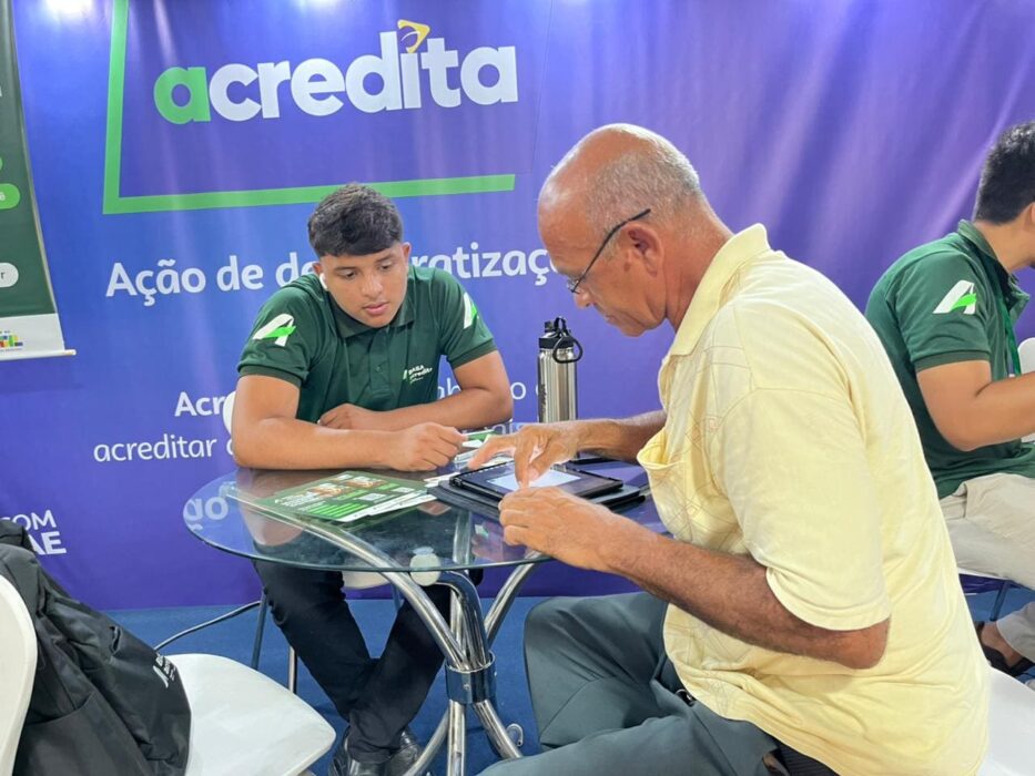 Ação da prefeitura em parceria com o Basa e Sebrae leva acesso a até R$ 6 milhões em crédito para empreendedores das galerias