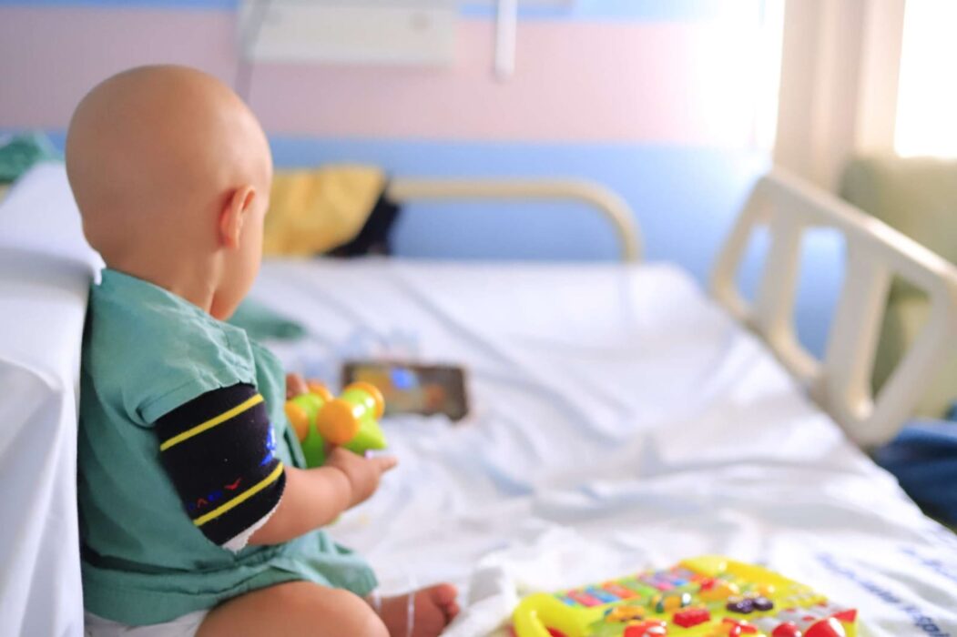 Câncer infantojuvenil: diagnóstico tardio ainda afeta crianças; especialista alerta para sinais que não podem ser ignorados