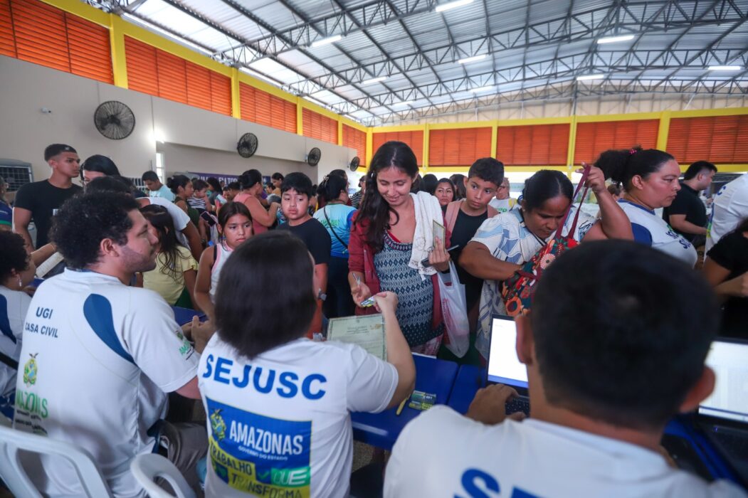 Governo Presente: 26ª edição registra mais de 7,8 mil atendimentos gratuitos no bairro Lago Azul, zona norte da capital
