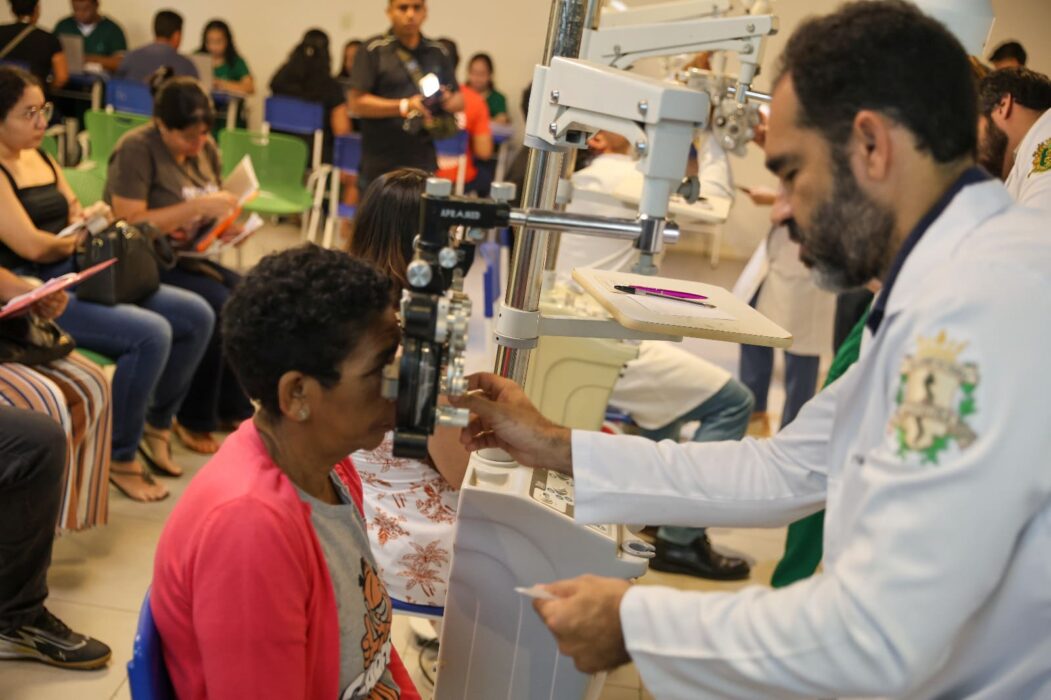 Governador Wilson Lima dá início a mutirão oftalmológico com mais de 12,5 mil consultas e entrega gratuita de óculos