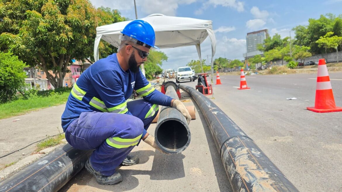 Rede de esgotamento sanitário do Japiim entra em fase final e irá beneficiar mais de 10 mil pessoas