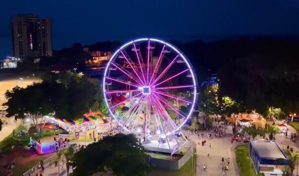 Instalação da Roda-gigante na Ponta Negra segue todos os trâmites legais, afirma Prefeitura