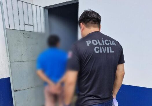 Polícia prende pai acusado de estwprar a filha de nove anos, em Tapauá